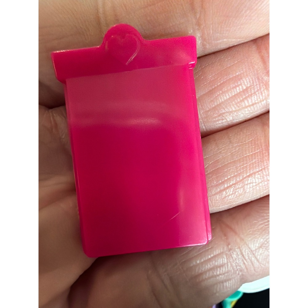 Barbie Chelsea Friend Daisy Pink Tablet Clipboard Yellow Fringe Shoes Accessory